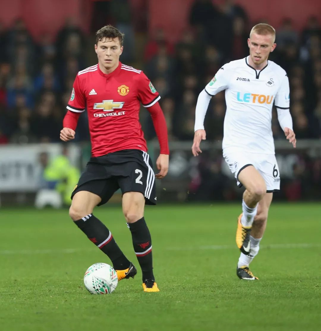 青年比赛中 青年比赛中