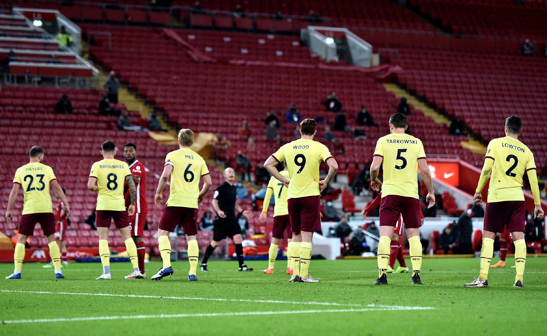 在足球这项 在足球这项